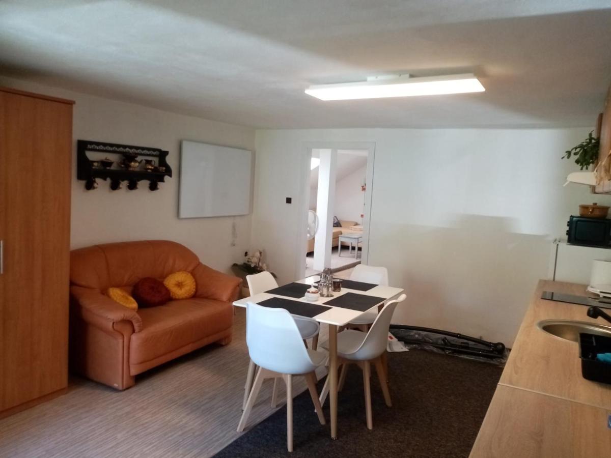 Podkrovni Apartman Tereza Appartement Rumburk Buitenkant foto