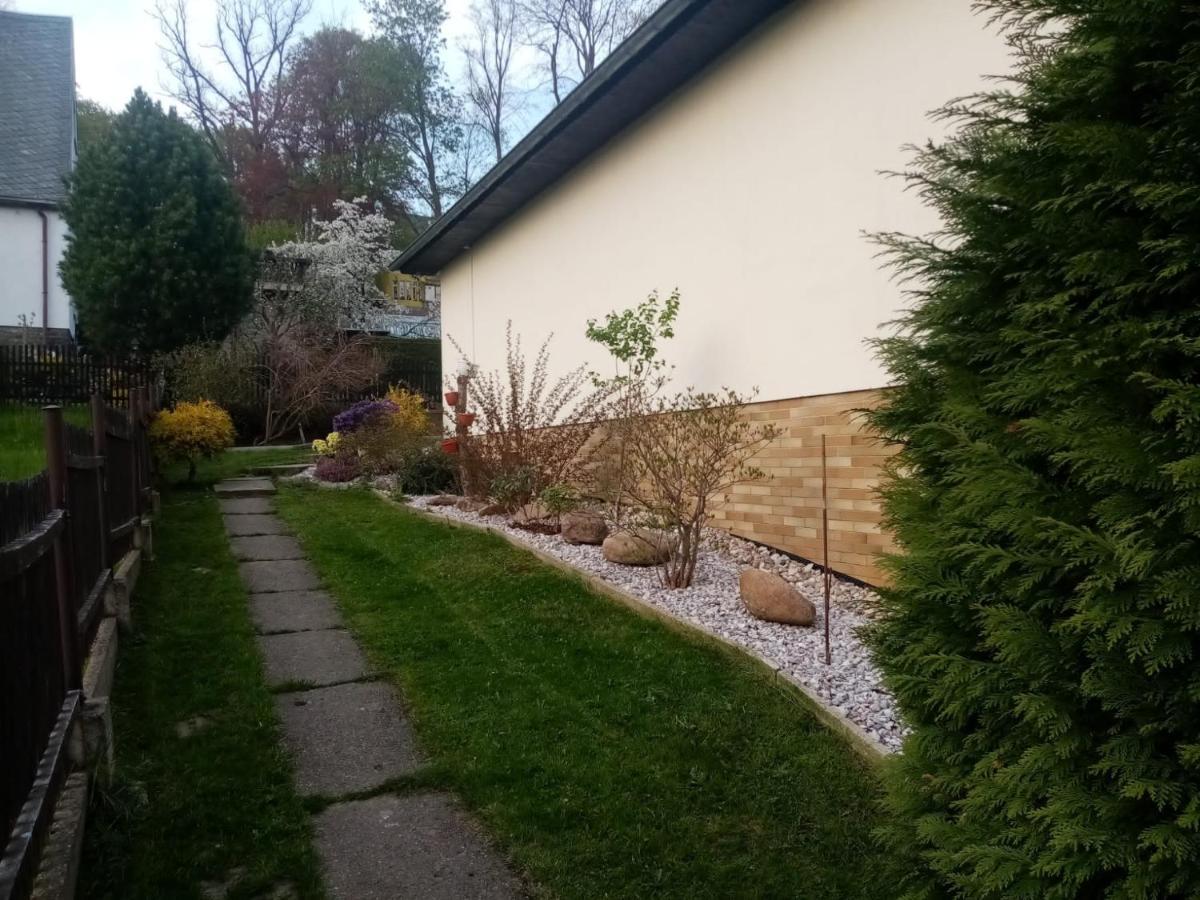 Podkrovni Apartman Tereza Appartement Rumburk Buitenkant foto