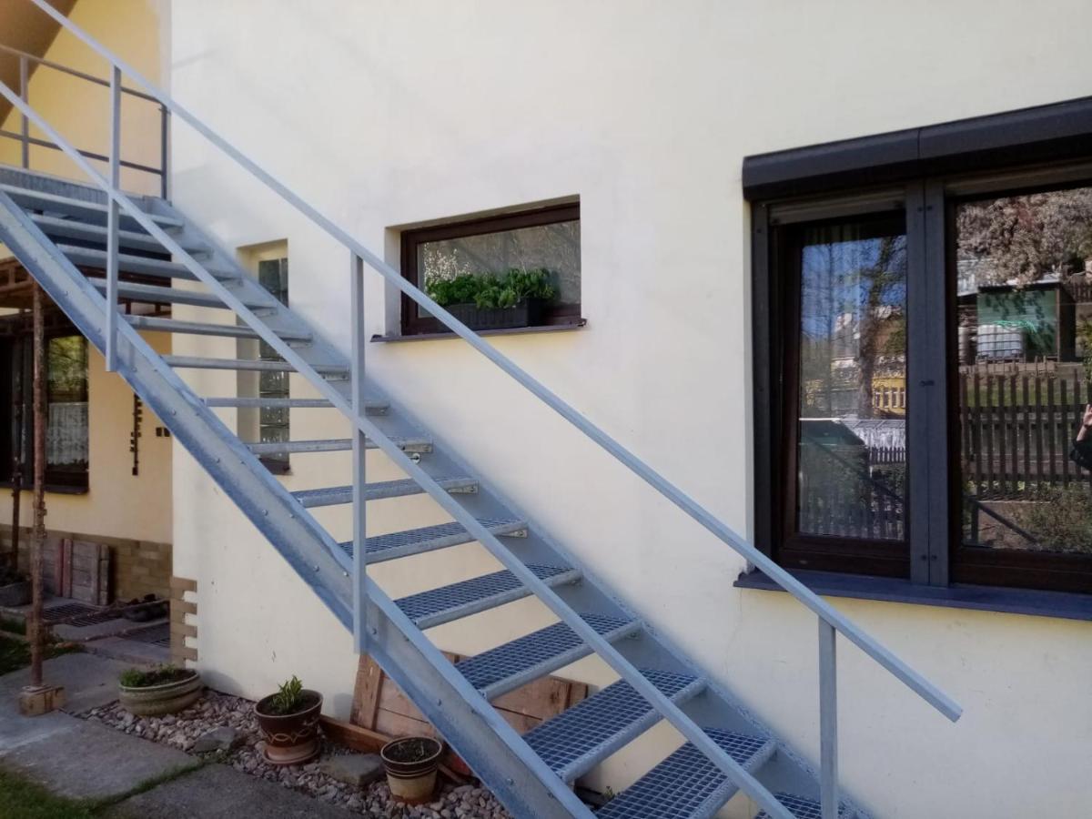 Podkrovni Apartman Tereza Appartement Rumburk Buitenkant foto